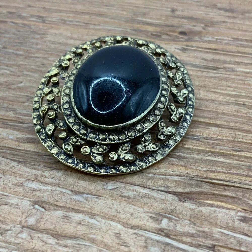 Victorian Revival Style Vintage Cabochon Gold Tone Metal Brooch